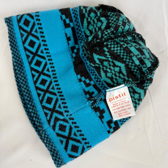 NWT Pistil Winter Beanie Stocking Ski Cap Isabetta Teal Aztec Christmas Gift - Picture 6 of 12
